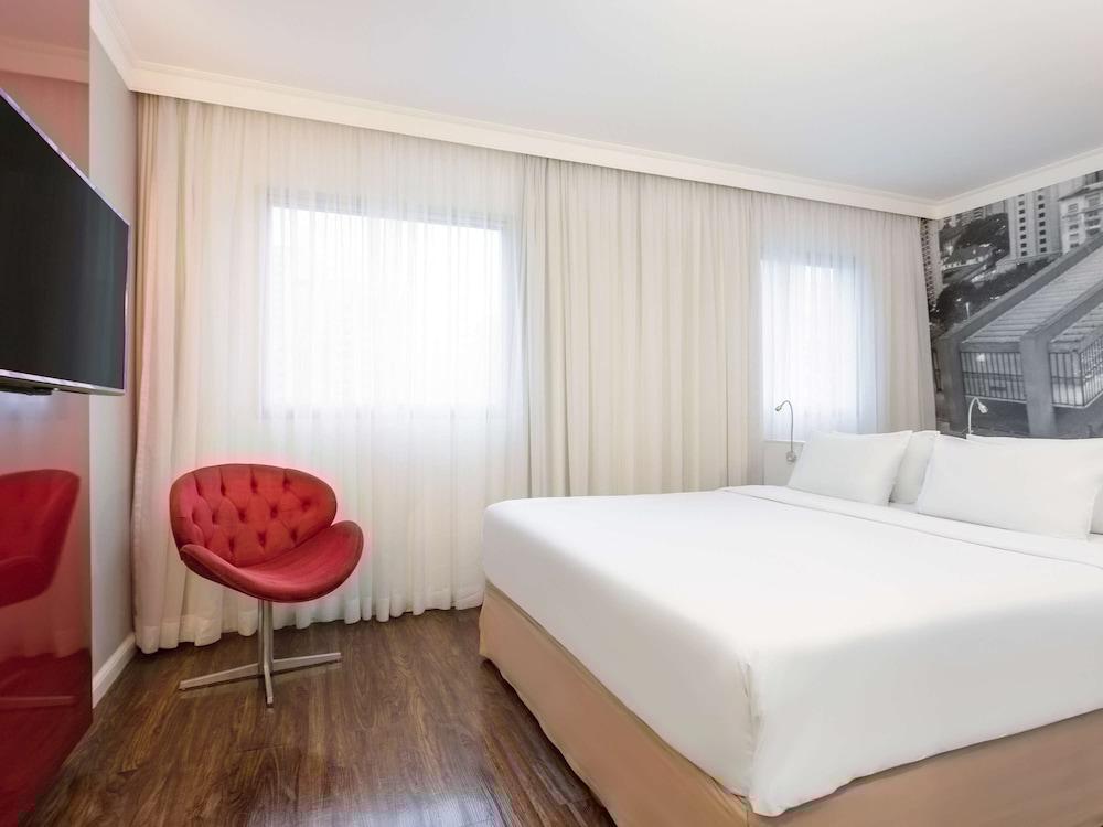 Mercure Paulista Hotel 4*